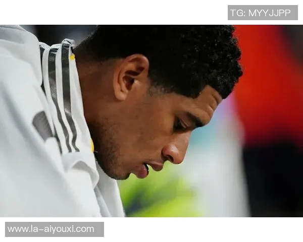 国际手语日:皇马与莱万特球衣上的手语姓名,让每一次呼喊都被听见 国际手语日:皇马与莱万特球衣上的手语姓名,让每一次呼喊都被听见