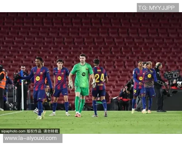 费尔明与拉菲尼亚复出在即！对阵赫罗纳的焦点之战引人关注